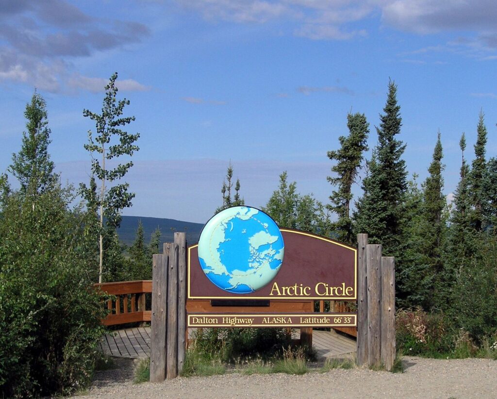 The Arctic Circle sign on the Dalton Highway